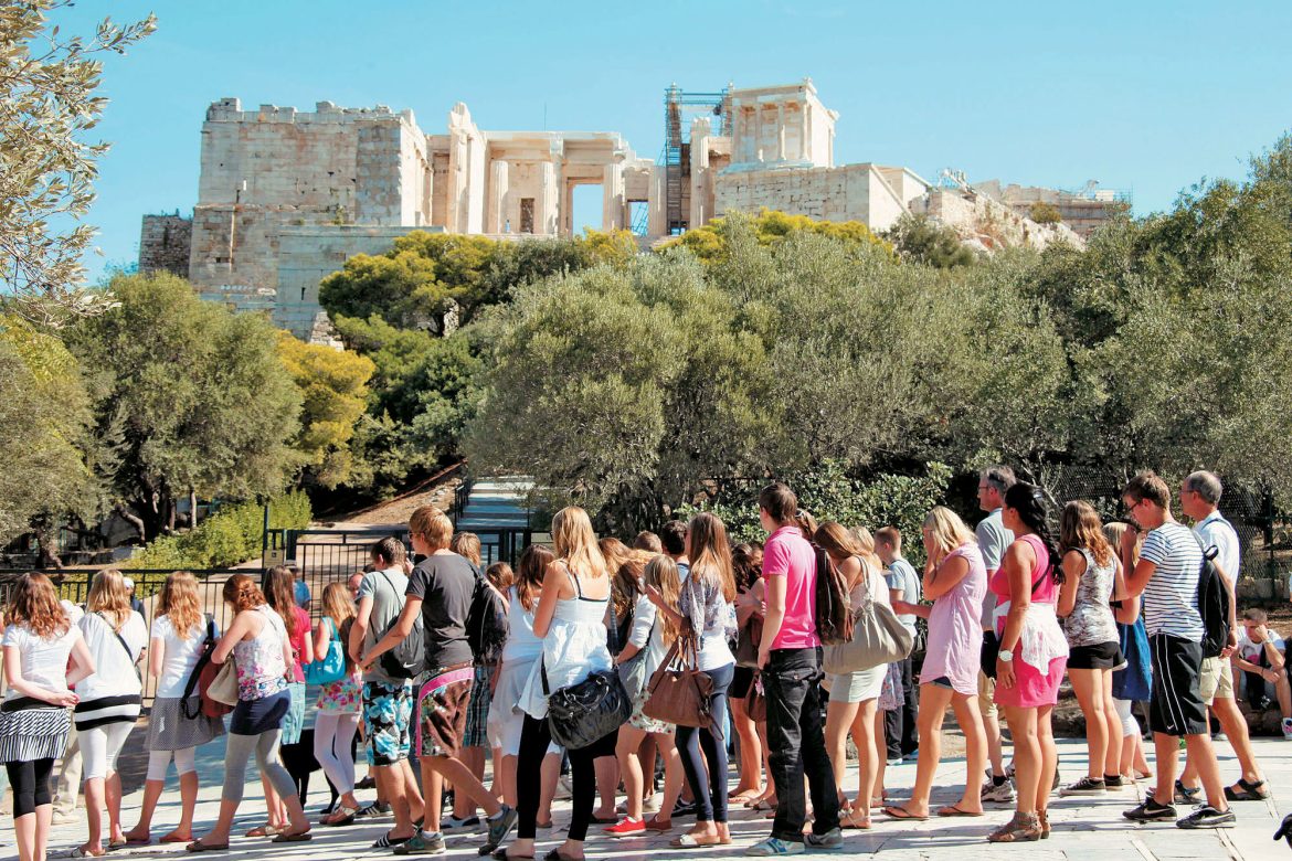 Ξεπέρασαν τα 23,5 εκ. οι Τουρίστες στο 9μηνο 2017
