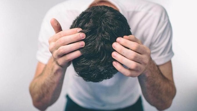 5 Συμβουλές για να Μειώσετε τα Γκρίζα Μαλλιά