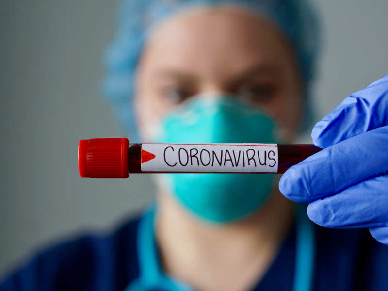 Οι ασθενείς με σοβαρή Covid-19, πέραν από τη σοβαρή βλάβη στους πνεύμονες, απαιτούν συνολική αντιμετώπιση ενώ παρουσιάζουν συχνά και άλλες επιπλοκές.