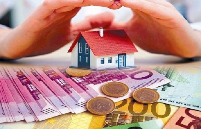 Σήμερα, η χαλάρωση των δεικτών οι δυνατότητες επέκτασης και δημιουργίας κέρδους με τη χορήγηση δανείων δίνει στις τράπεζες τη δυνατότητα να αντιμετωπίσουν παραγωγικά την κρίση. Σήμερα, η χαλάρωση των δεικτών οι δυνατότητες επέκτασης και δημιουργίας κέρδους με τη χορήγηση δανείων δίνει στις τράπεζες τη δυνατότητα να αντιμετωπίσουν παραγωγικά την κρίση.