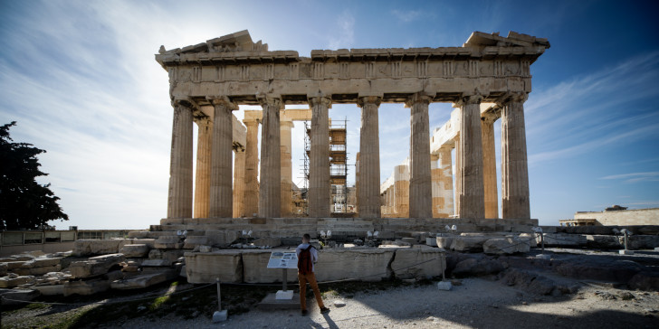 Για τους αρχαιολογικούς χώρους και τα υπαίθρια μουσεία τόσο στο επίπεδο Α (κίτρινο) όσο και το επίπεδο Β (κόκκινο) προβλέπεται απόσταση 1,5 μέτρου μεταξύ των ατόμων. Για τους αρχαιολογικούς χώρους και τα υπαίθρια μουσεία τόσο στο επίπεδο Α (κίτρινο) όσο και το επίπεδο Β (κόκκινο) προβλέπεται απόσταση 1,5 μέτρου μεταξύ των ατόμων.