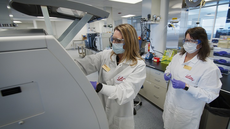 Η απόφαση του FDA στηρίχθηκε στα δεδομένα της BLAZE-1, μιας τυχαιοποιημένης, διπλά τυφλής, ελεγχόμενης με εικονικό φάρμακο κλινικής δοκιμής φάσης 2. Η απόφαση του FDA στηρίχθηκε στα δεδομένα της BLAZE-1, μιας τυχαιοποιημένης, διπλά τυφλής, ελεγχόμενης με εικονικό φάρμακο κλινικής δοκιμής φάσης 2.