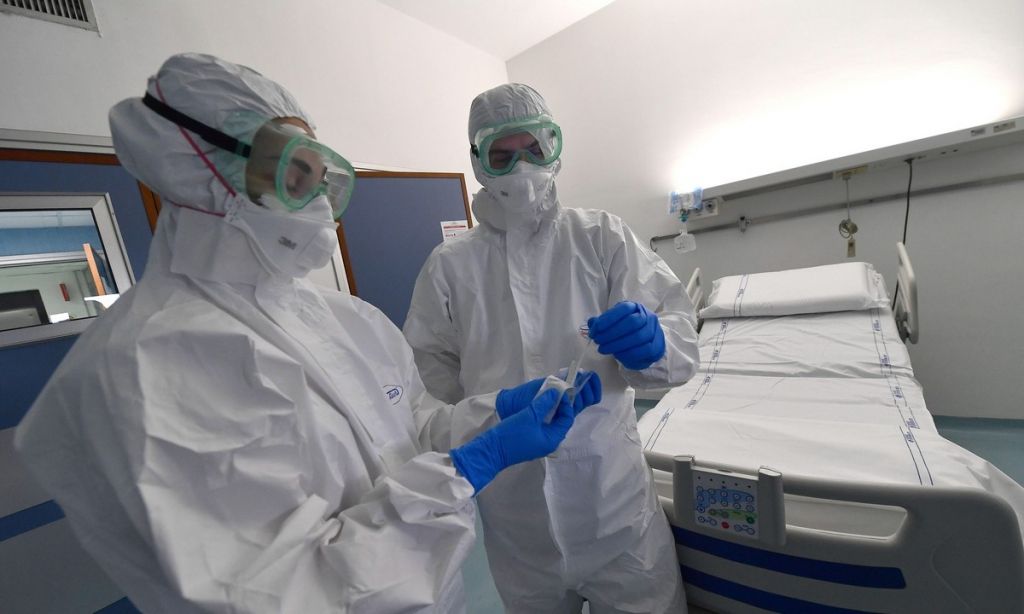 Η θνητότητα στις ΜΕΘ είναι περίπου 60 ασθενείς ανά εκατ. πληθυσμού. Η θνητότητα στις ΜΕΘ είναι περίπου 60 ασθενείς ανά εκατ. πληθυσμού
