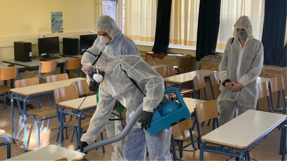 Το Κύριο Πρόβλημα που Δημιουργούν τα Ανοιχτά Σχολεία Είναι η Κινητικότητα του Πληθυσμού