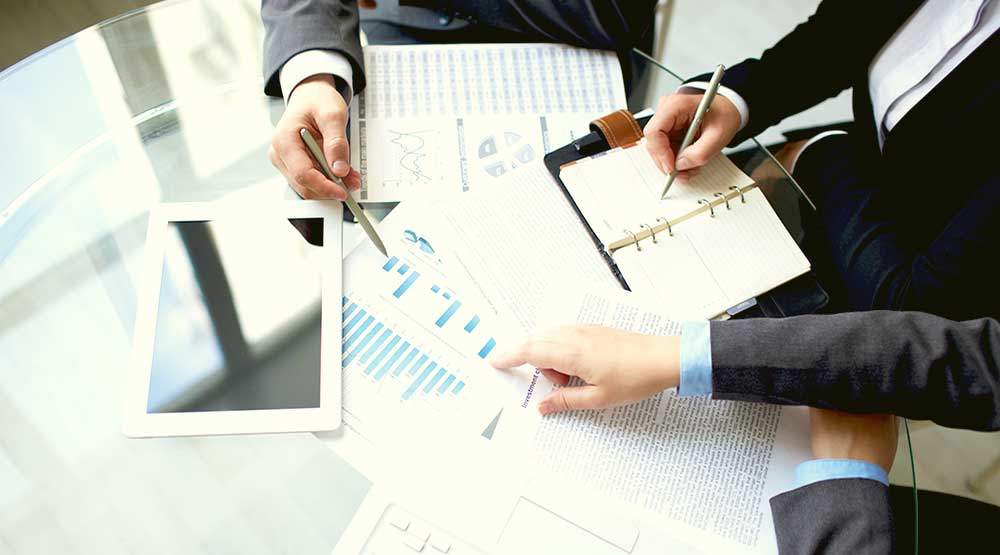 What if one of your employees is not motivated? What if one of your employees is not motivated?