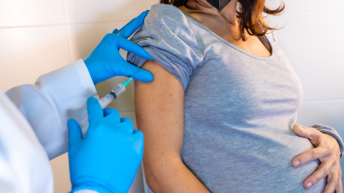 Αποτελεσματική και Ασφαλής η Χορήγηση των mRNA Εμβολίων Κατά της Covid σε Έγκυες Γυναίκες.