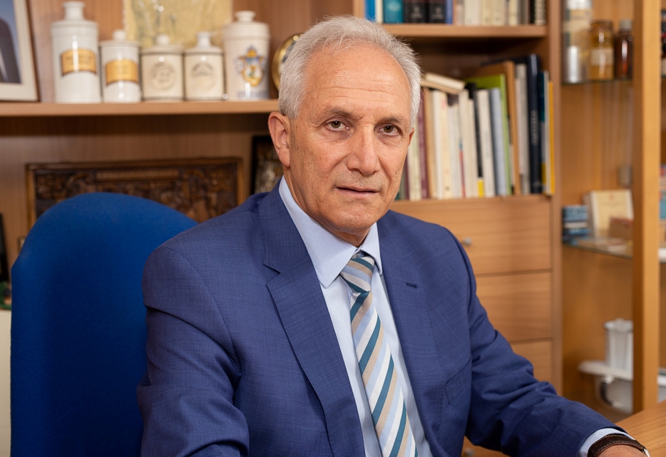 Απάντηση του Προέδρου του ΠΦΣ, κ. Απόστολου Βαλτά, για το Συνέδριο του Φαρμακευτικού Συλλόγου Αττικής. Απάντηση του Προέδρου του ΠΦΣ, κ. Απόστολου Βαλτά, για το Συνέδριο του Φαρμακευτικού Συλλόγου Αττικής.